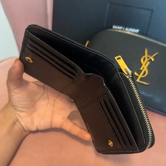 Saint Laurent Wallet - Picture 11 of 12